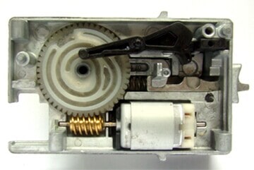 Moteur de verrouillage ESL EVL Mercedes Benz W204 W207 W212 ESL/ELV – Image 3